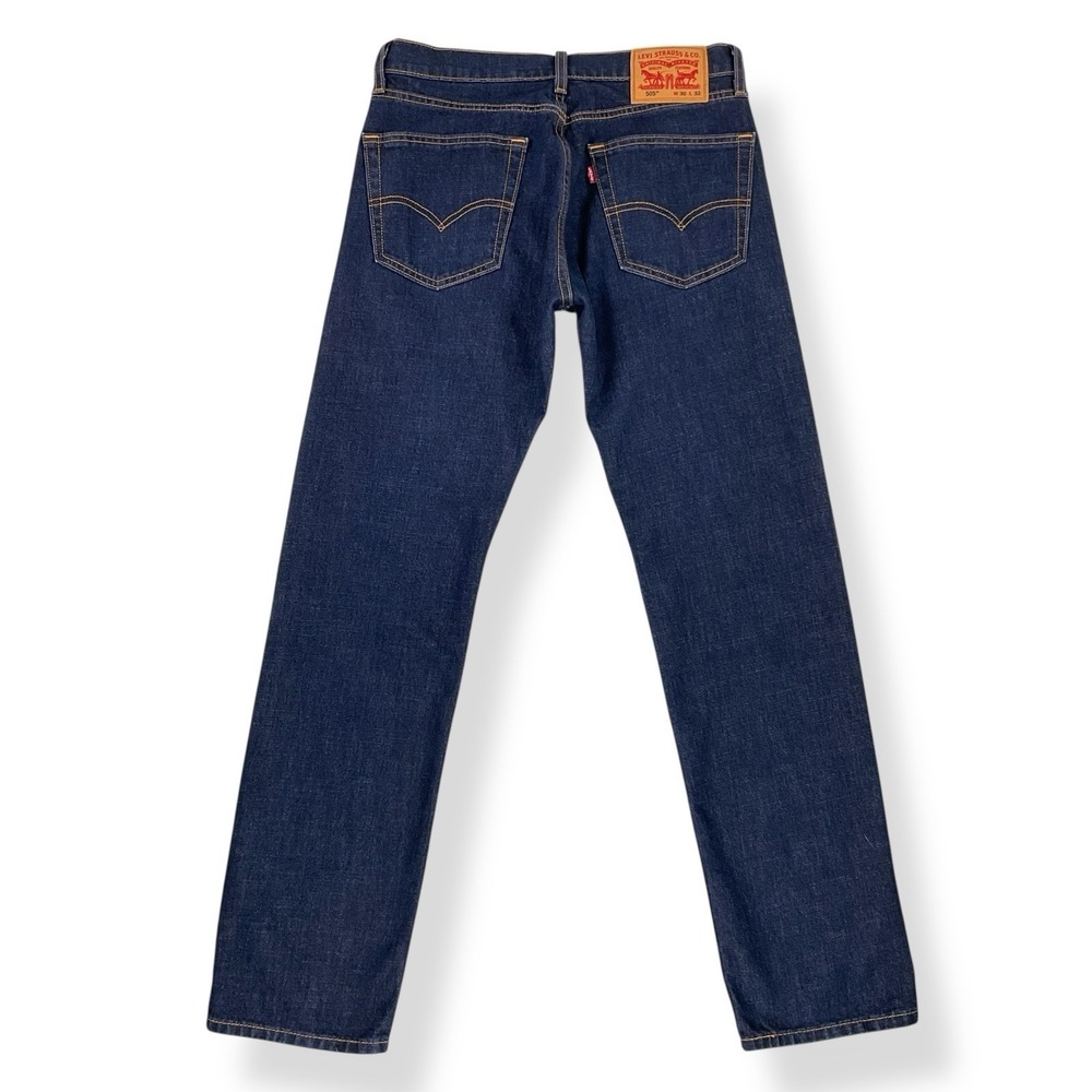 Levis Jeans Men 30x32 (ACTUAL 30x30.5) Blue 505 Straight Leg Dark Wash